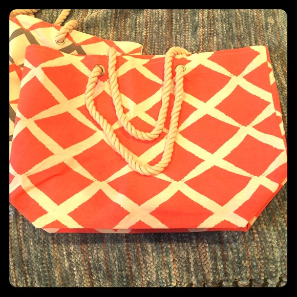 Matching Set of Canvas Beach Bags - Picture 1 of 4